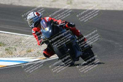 media/Sep-21-2025-TrackDaz (Sun) [[277c75b276]]/C Group/1140pm (Turn 3)/